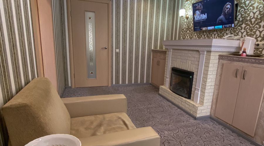 Люкс 2 -местынй 2-комнатный Улучшенный