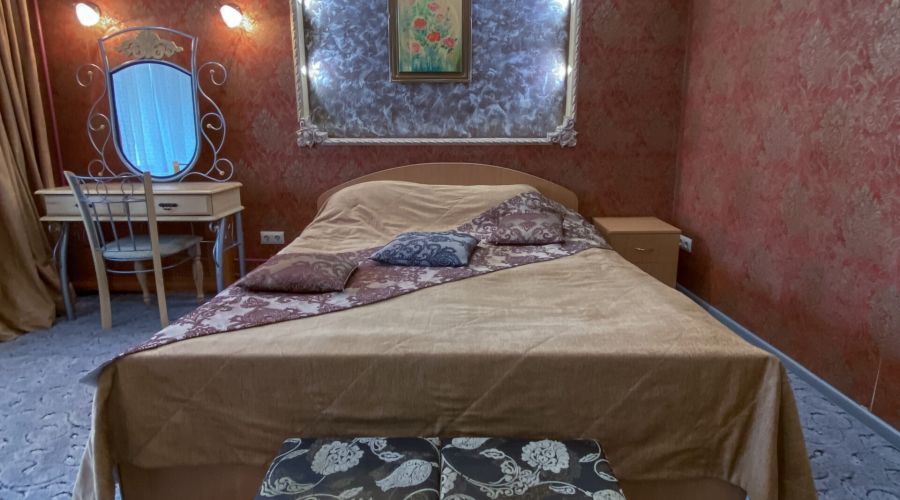 Люкс 2 -местынй 2-комнатный Улучшенный