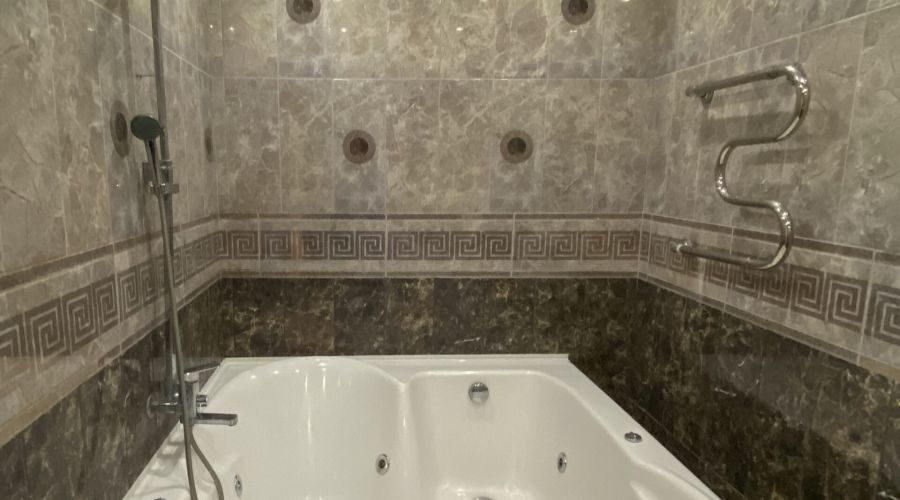 Люкс 2 -местынй 2-комнатный Улучшенный