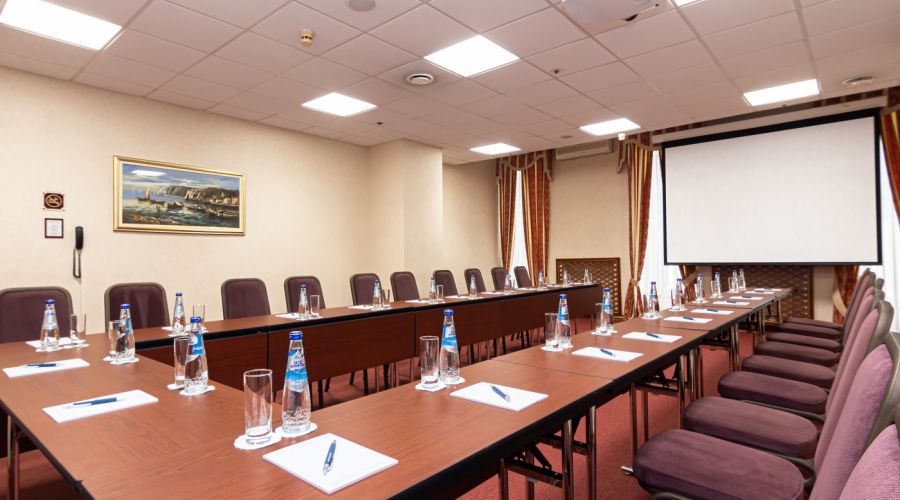 Зал Слобода