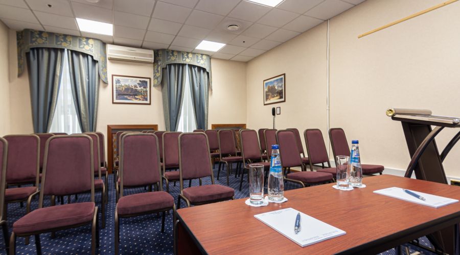 Зал Боголюбово