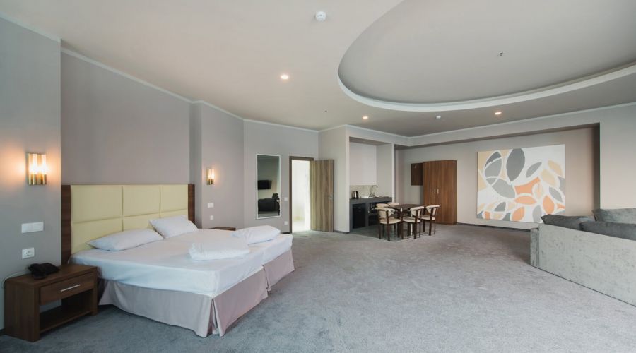 Люкс-студио Морской 2-местный 1-комнатный (корпус Sea Garden)