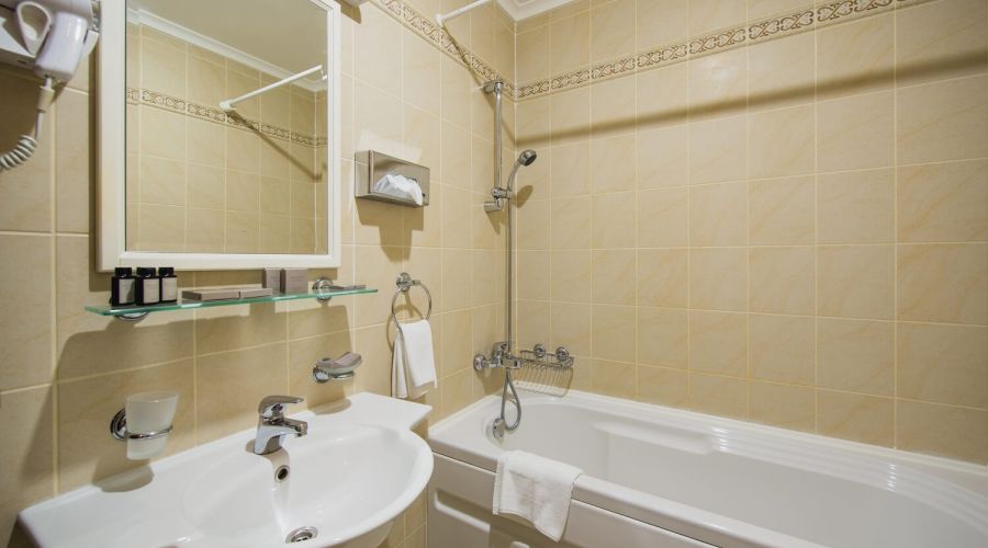 Семейный 2-местный 2-комнатный (вилла 4)