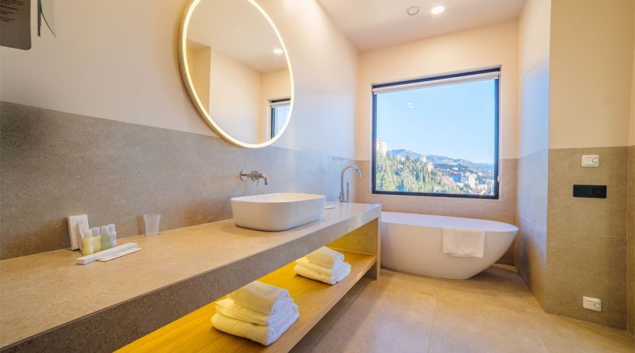 Люкс-студио Премиум 2-местный 1-комнатный (корпус Sea Garden)