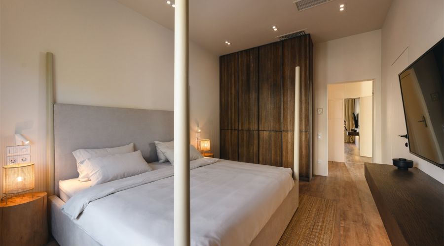 Люкс Премиум 2-местный 3-комнатный с 2-мя спальнями (вилла 9)