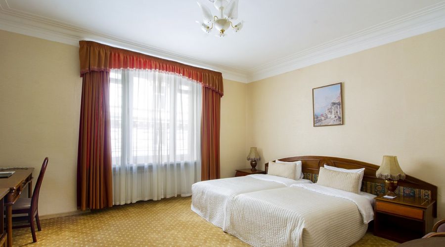 Полулюкс 2-местный TWIN