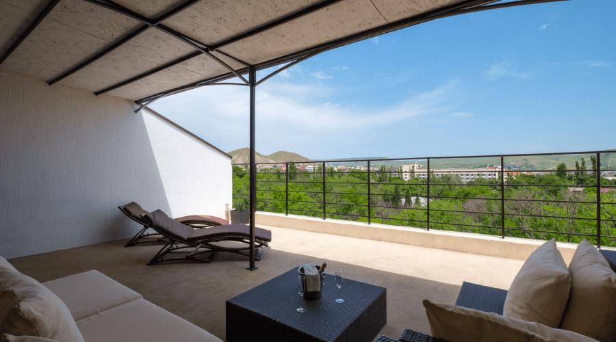 Люкс 2-местный 2-комнатный с террасой