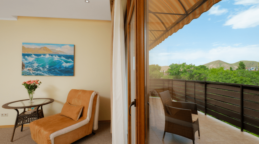 Люкс 2-местный 2-комнатный с террасой