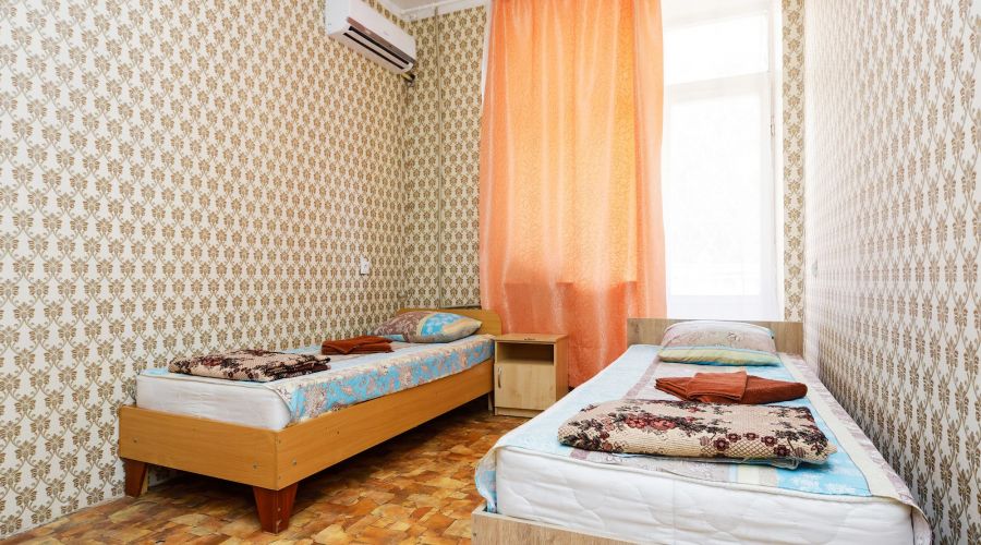 Стандартный 2-местный 1-комнатный корпус 13