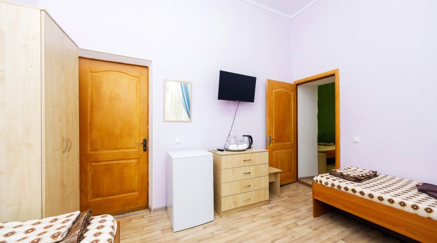 Эконом 4-местный 1-комнатный с удобствами на блок, корпус 8