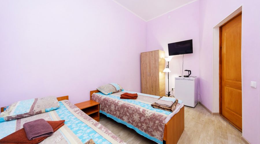 Эконом 3-местный 1-комнатный с удобствами на блок, корпус 8