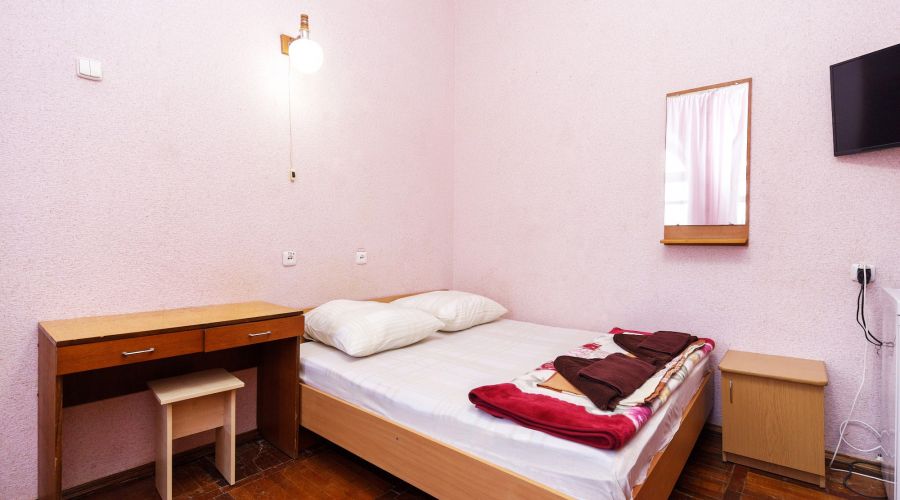 Комфорт 2-местный с балконом 1-комнатный корпус 15