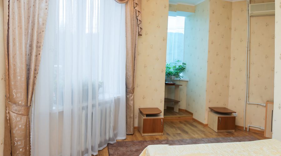 Семейный Плюс 3-местный 2-комнатный