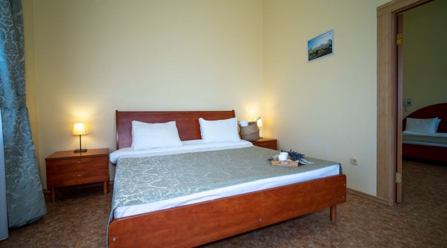 Люкс 4-местный 2-комнатный корпус 2