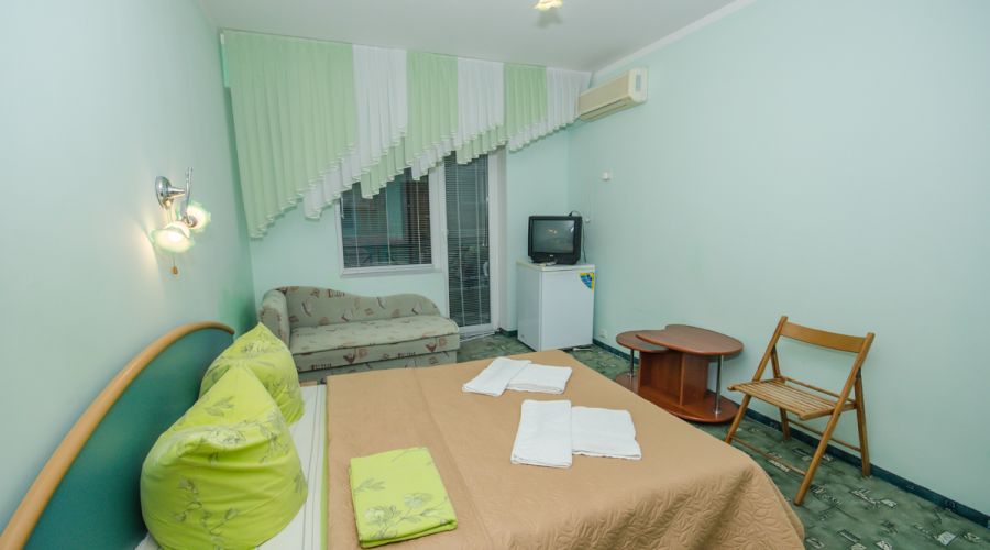 Эконом + 2-местный (с/у на блок)