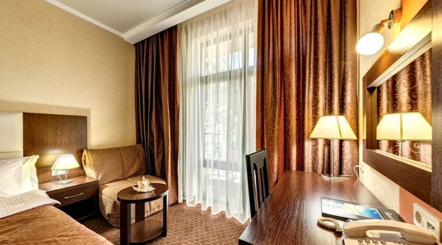 Стандартный 2-местный 1-категории (с балконом)