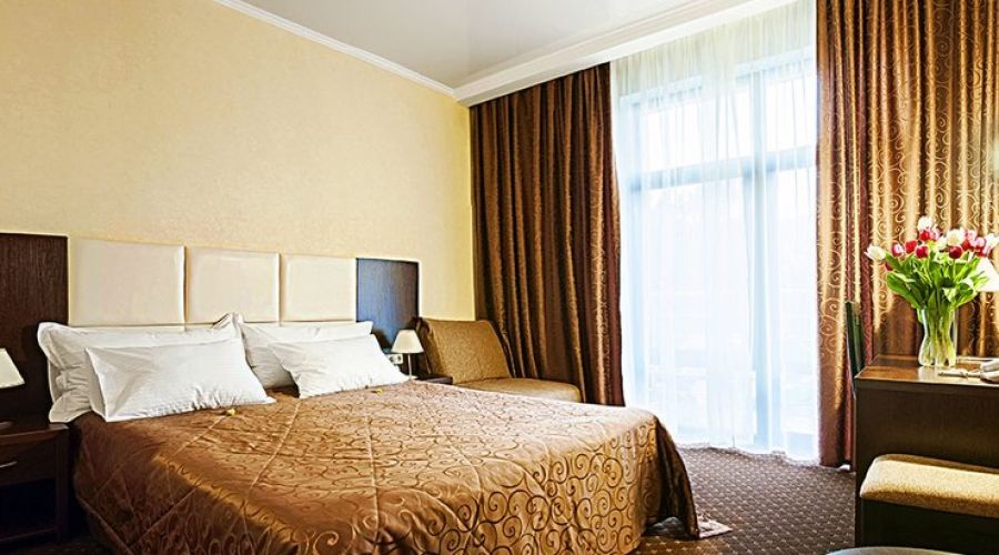 Стандартный 2-местный 1-категории (с балконом)