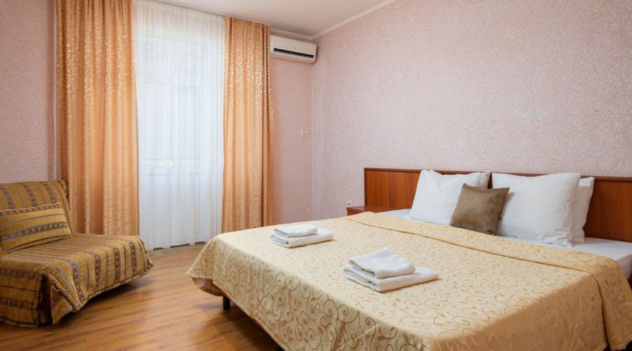 Стандарт Трехместный номер DBL (без вида)