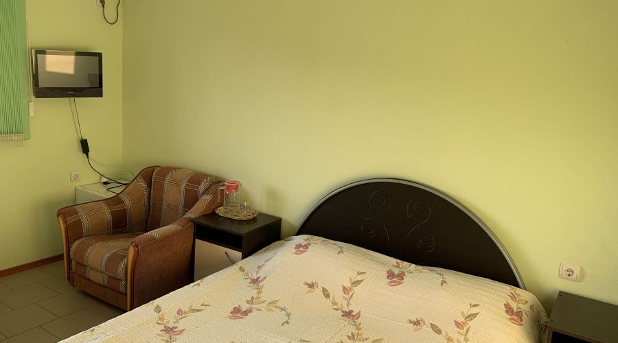 Люкс 3-местный 5 этаж с/б