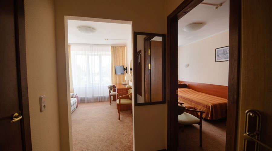 Стандарт 3-местный 2-комнатный Семейный