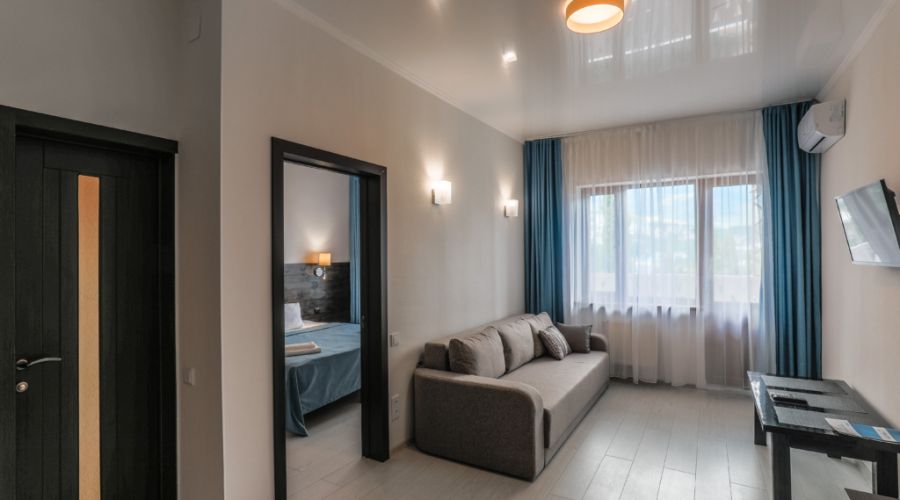 Люкс 4-местный 2-комнатный корпус А