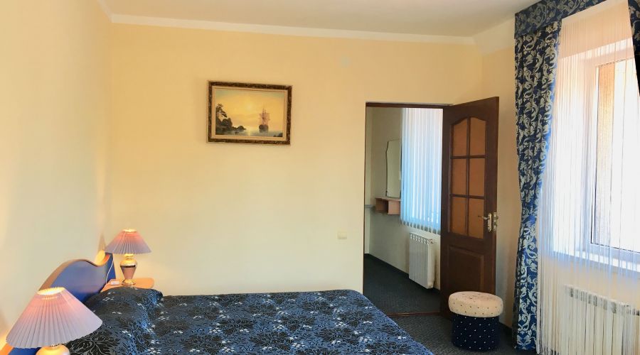 Полулюкс 4-местный 2-уровневый