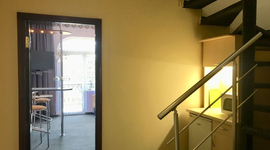 Полулюкс 4-местный 2-уровневый