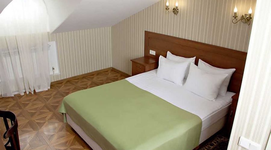 Стандарт 2-местный мансарда 4 эт.