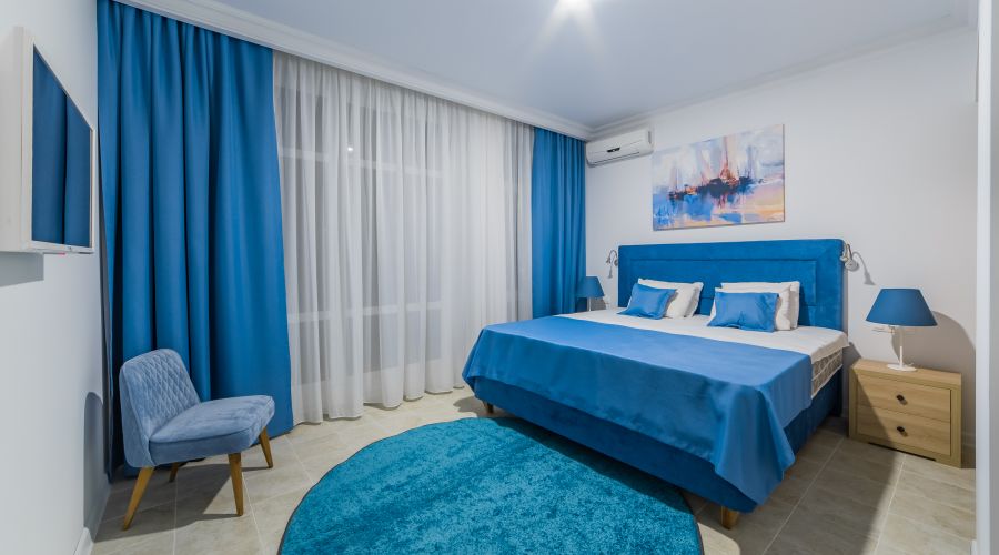 Люкс 4-местный 3-комн.1эт.