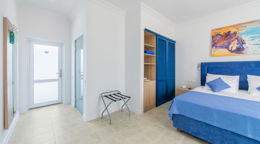 Полулюкс 2-местный вид на море