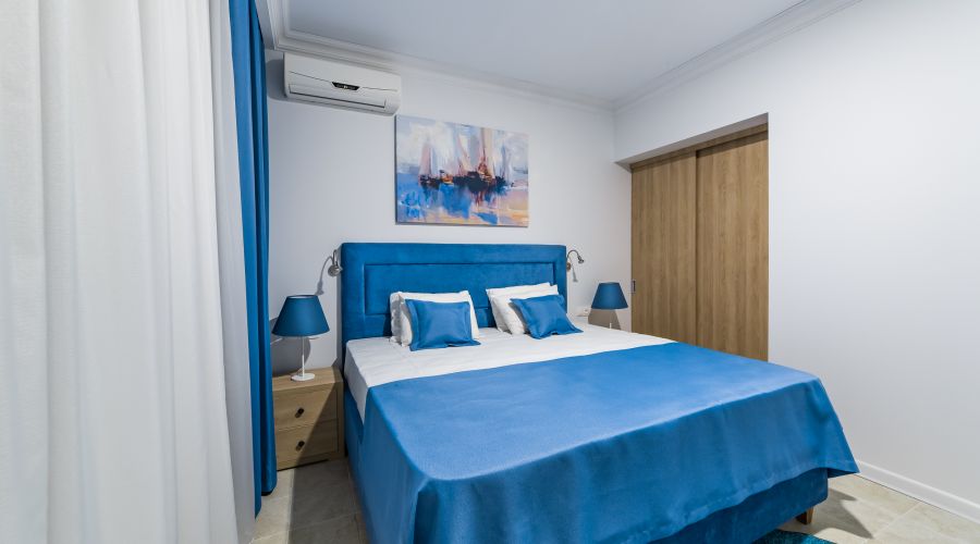 Люкс 4-местный 3-комн.1эт.