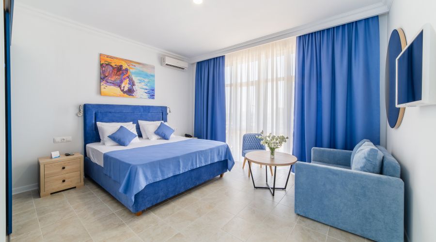 Полулюкс 2-местный вид на море