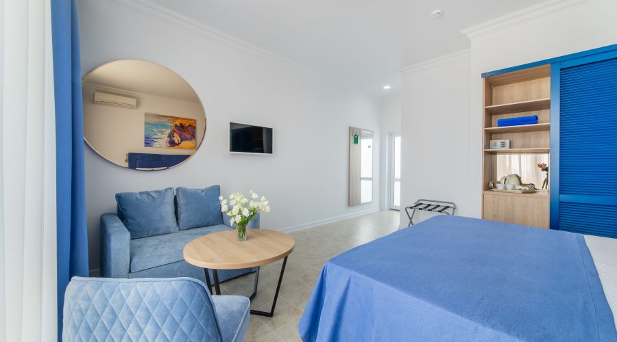 Полулюкс 2-местный вид на море