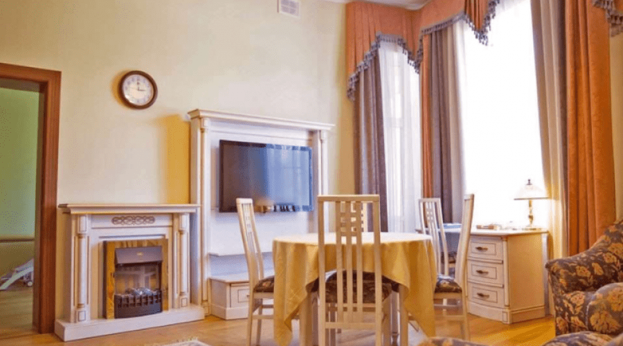 Апартаменты 2-местный 2-комнатный (с кухней)