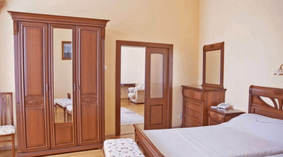 Люкс 1-местный 2-комнатный (улучшенный, корпус 4)