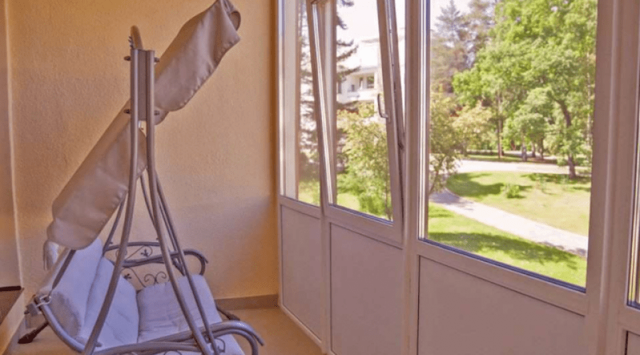 Люкс 1-местный 2-комнатный (улучшенный, корпус 4)