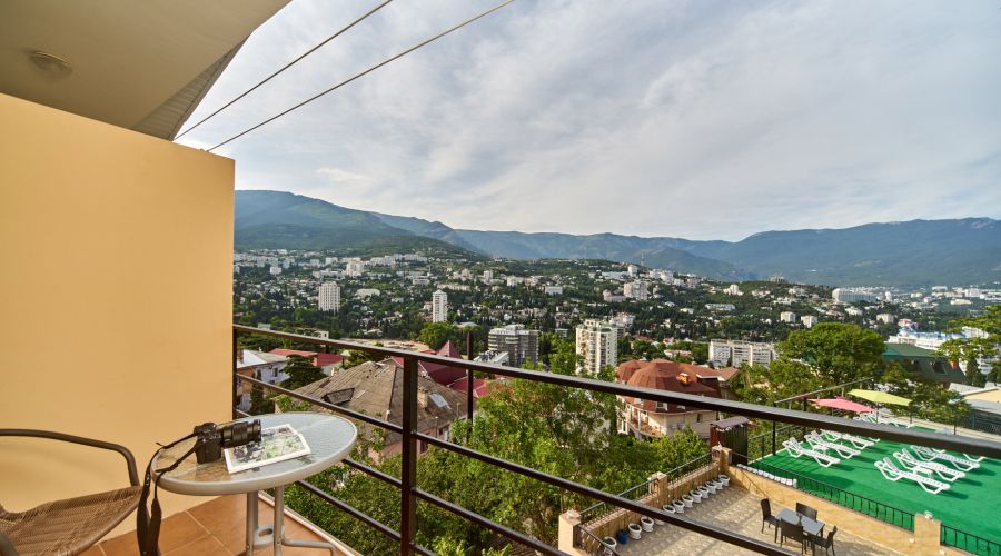 Стандартный 2-местный с балконом или террасой