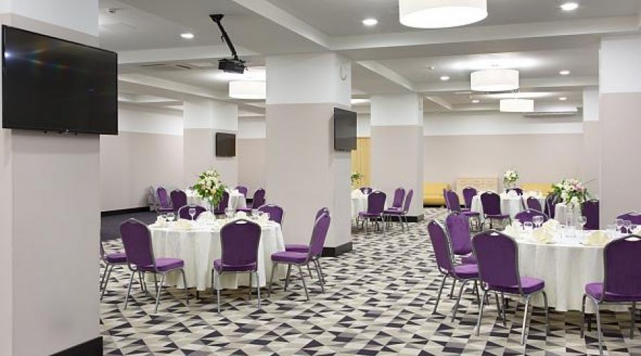 Конференц-зал AZIMUT