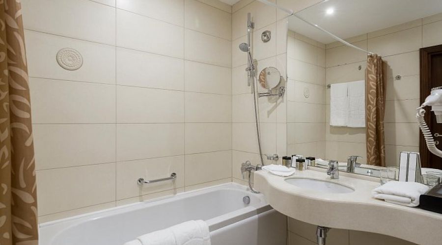 Полулюкс 2-местный без балкона