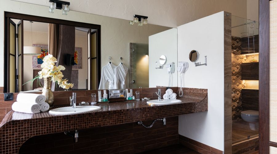 Люкс 2-местный Гранд Люкс Форум 