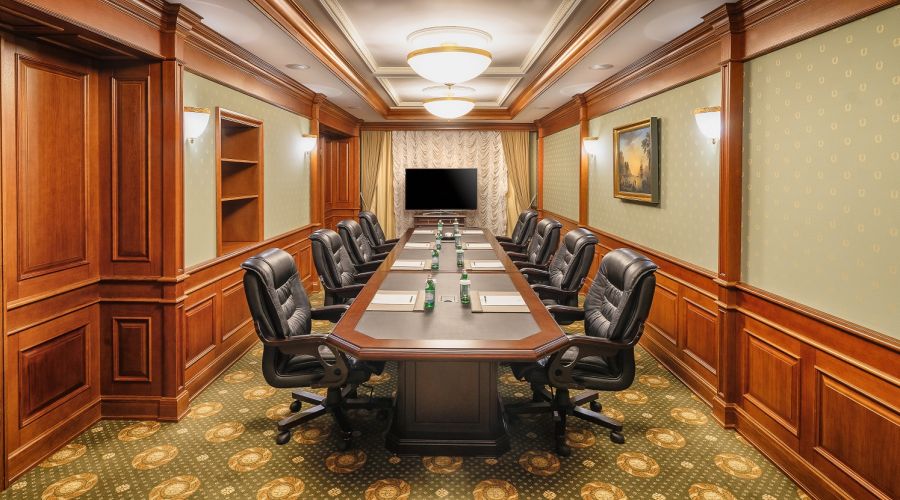 Переговорная комната Штакеншнейдер