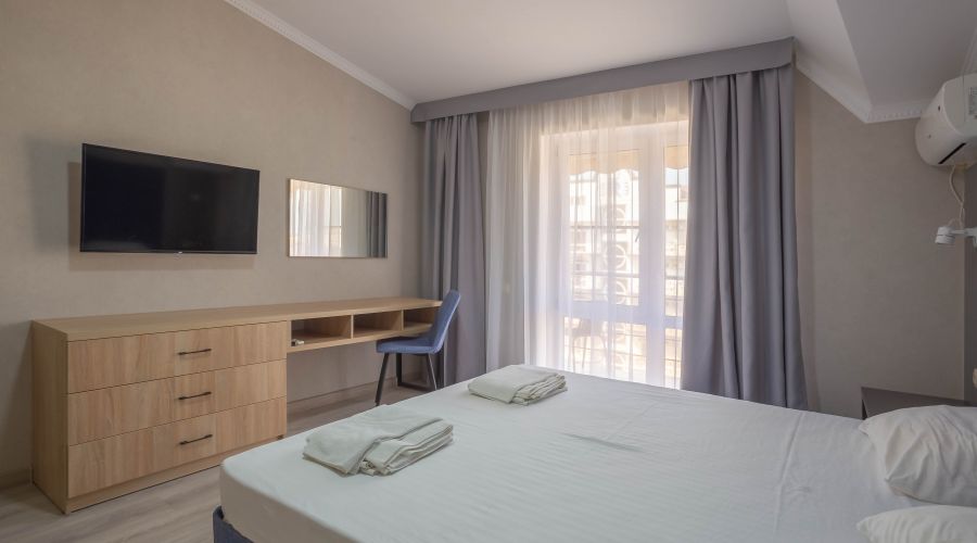 Люкс 6-местный 2-комнатный