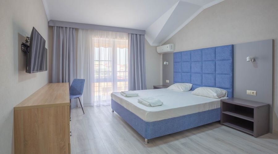 Люкс 6-местный 2-комнатный