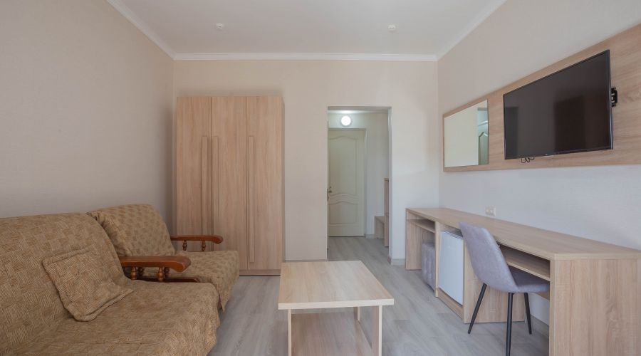 Люкс 5-местный 2-комнатный