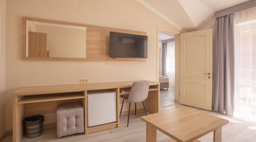 Люкс 5-местный 2-комнатный