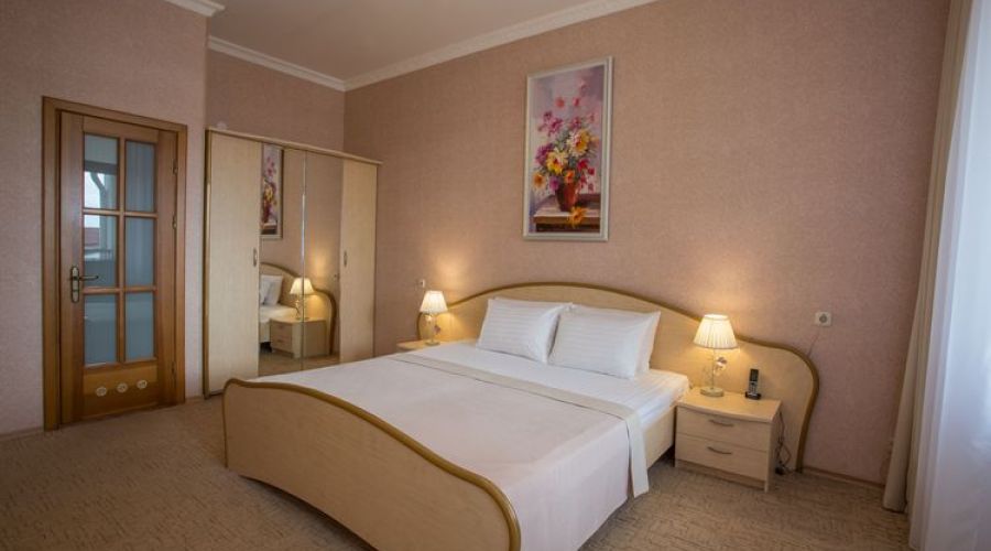 Апартамент 2-местный 3-комнатный с сауной