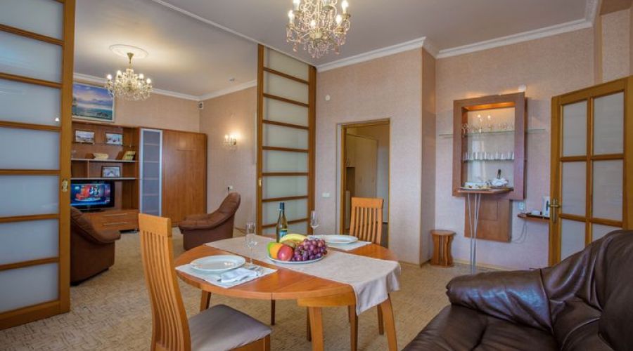 Апартамент 2-местный 3-комнатный с сауной