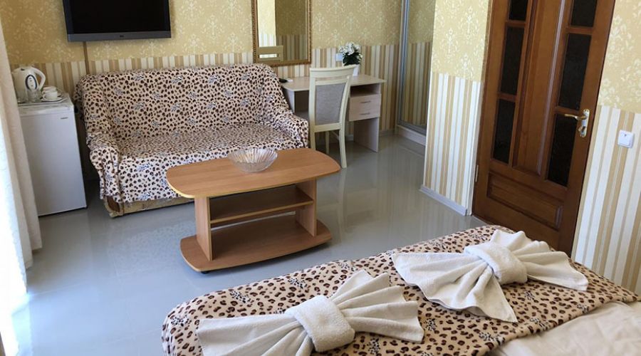 Люкс Люкс 4-местный 2-комнатный