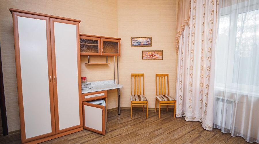 Полулюкс 2-местный 2-комнатный корпус №3 Елочка