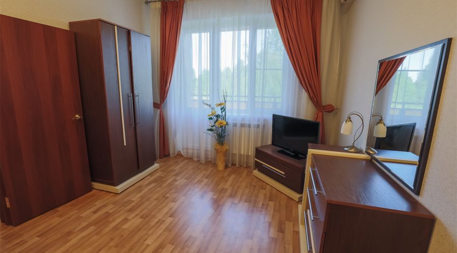 Люкс 2-местный 3-комнатный корпус№3 Елочка